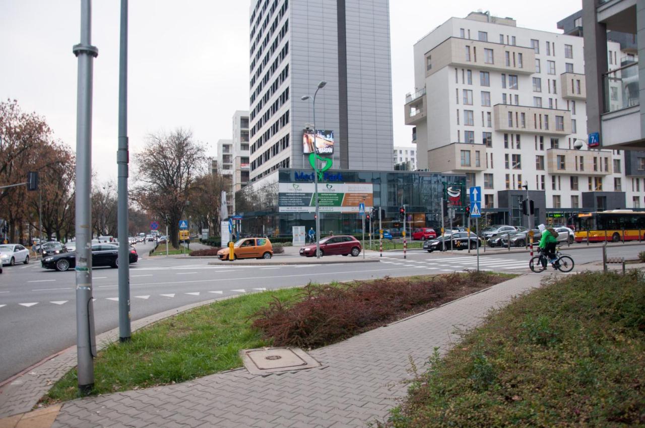 Apartament Cybernetyki Mokotow Warsaw Exterior photo
