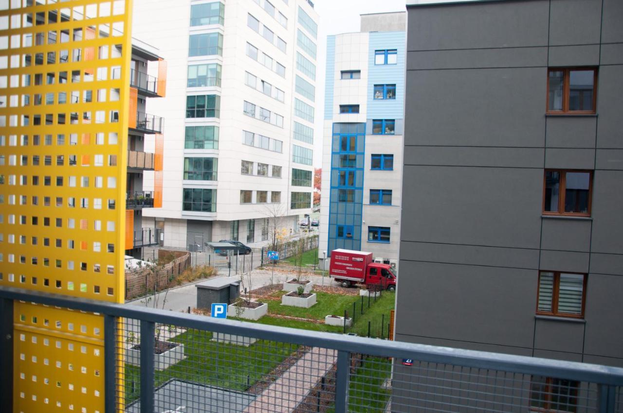 Apartament Cybernetyki Mokotow Warsaw Exterior photo
