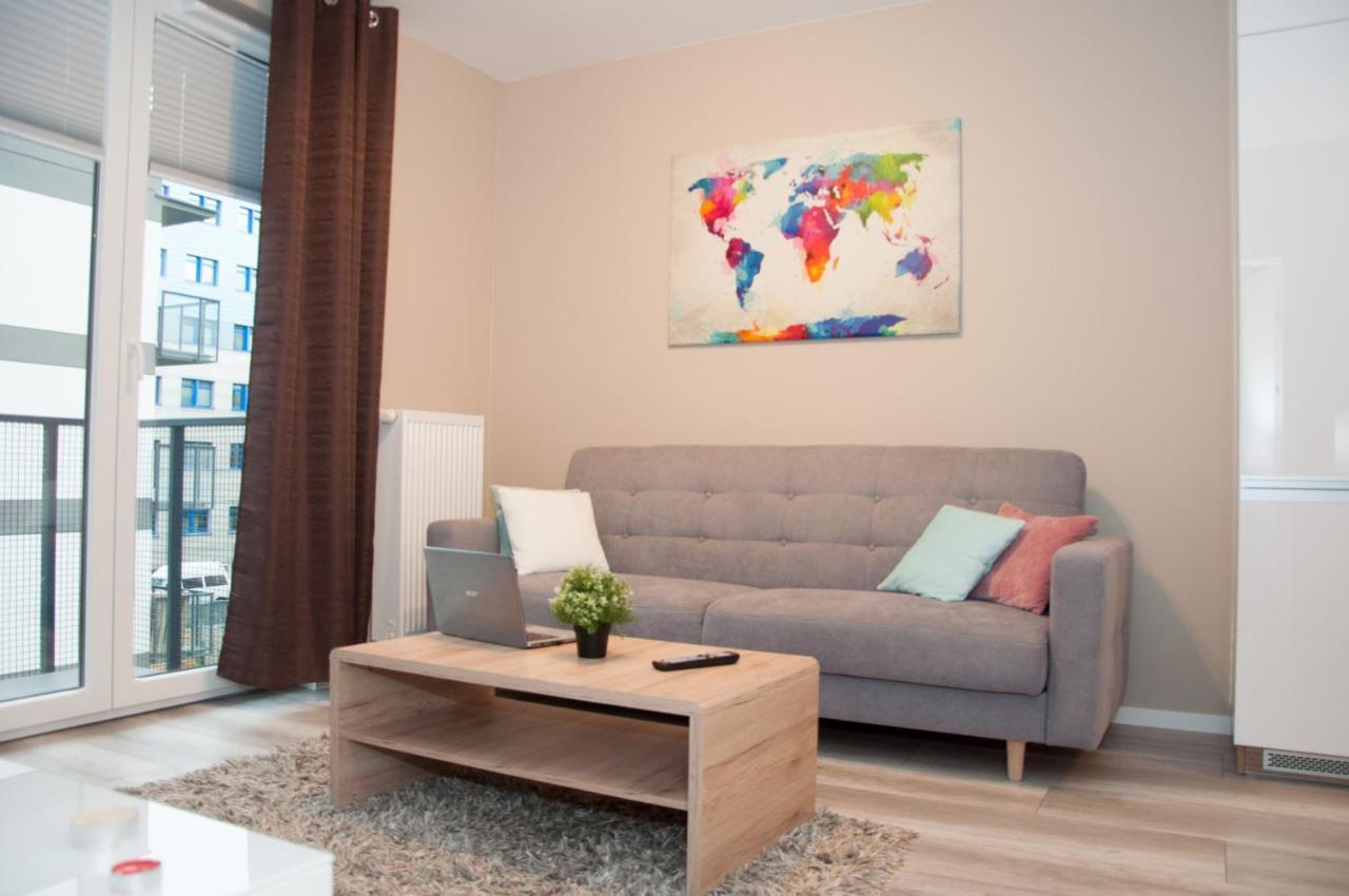 Apartament Cybernetyki Mokotow Warsaw Exterior photo